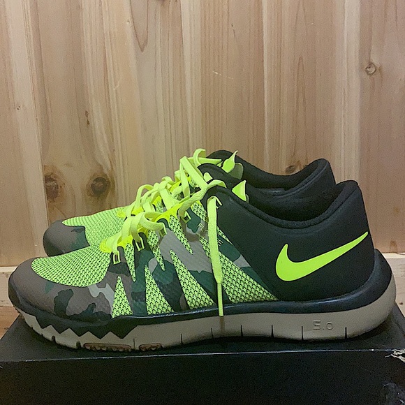2013 fly wire Nike free trainer V6 AMP volt camo
